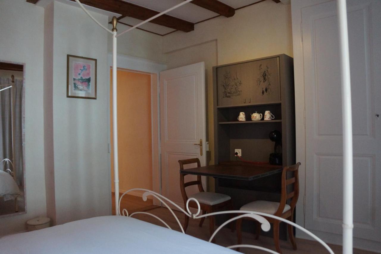 Romainmotier Maison Junod מראה חיצוני תמונה